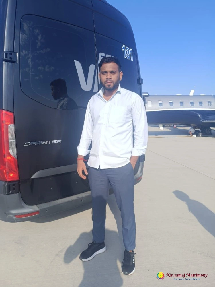 Vasanth Kumaresan - Vanniyar Groom